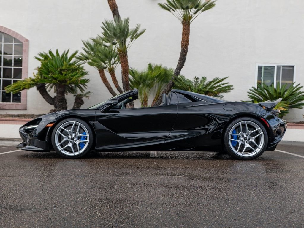 New 2026 McLaren 750S Spider image 3