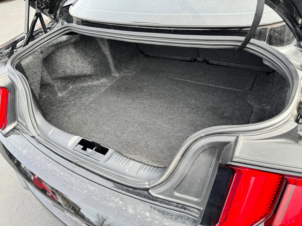 Used 2021 Ford Mustang GT Premium w/ Black Accent Package RWD image 15