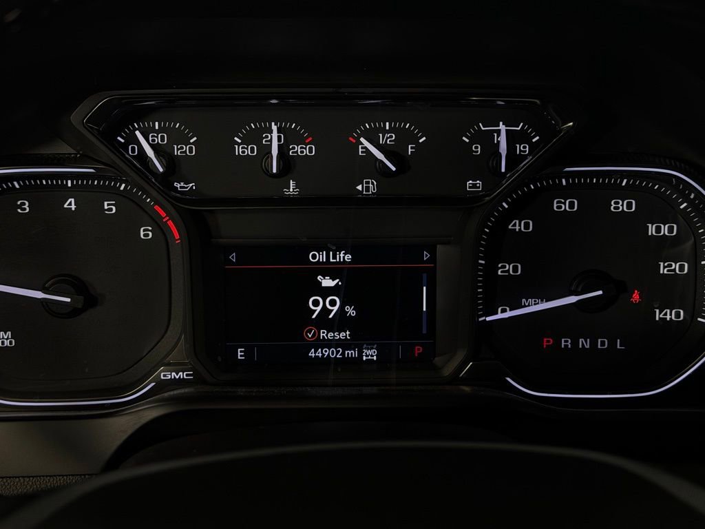 Used 2020 GMC Sierra 1500 Elevation w/ Elevation Value Package AWD/4WD image 14
