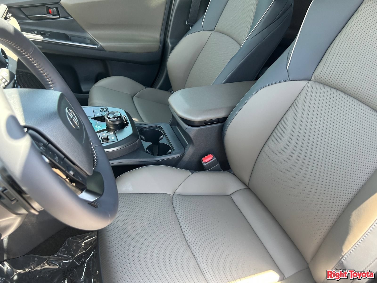 New 2026 Toyota bZ Woodland AWD/4WD image 19