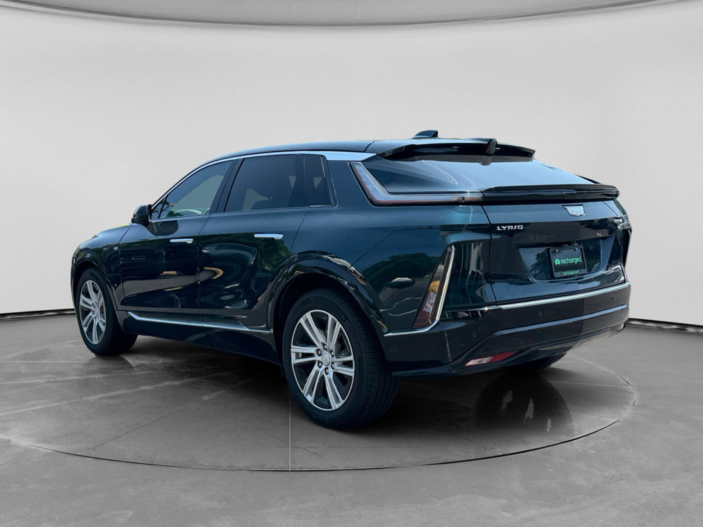 Used 2024 Cadillac Lyriq Tech w/ Driver Assist Package AWD/4WD image 4
