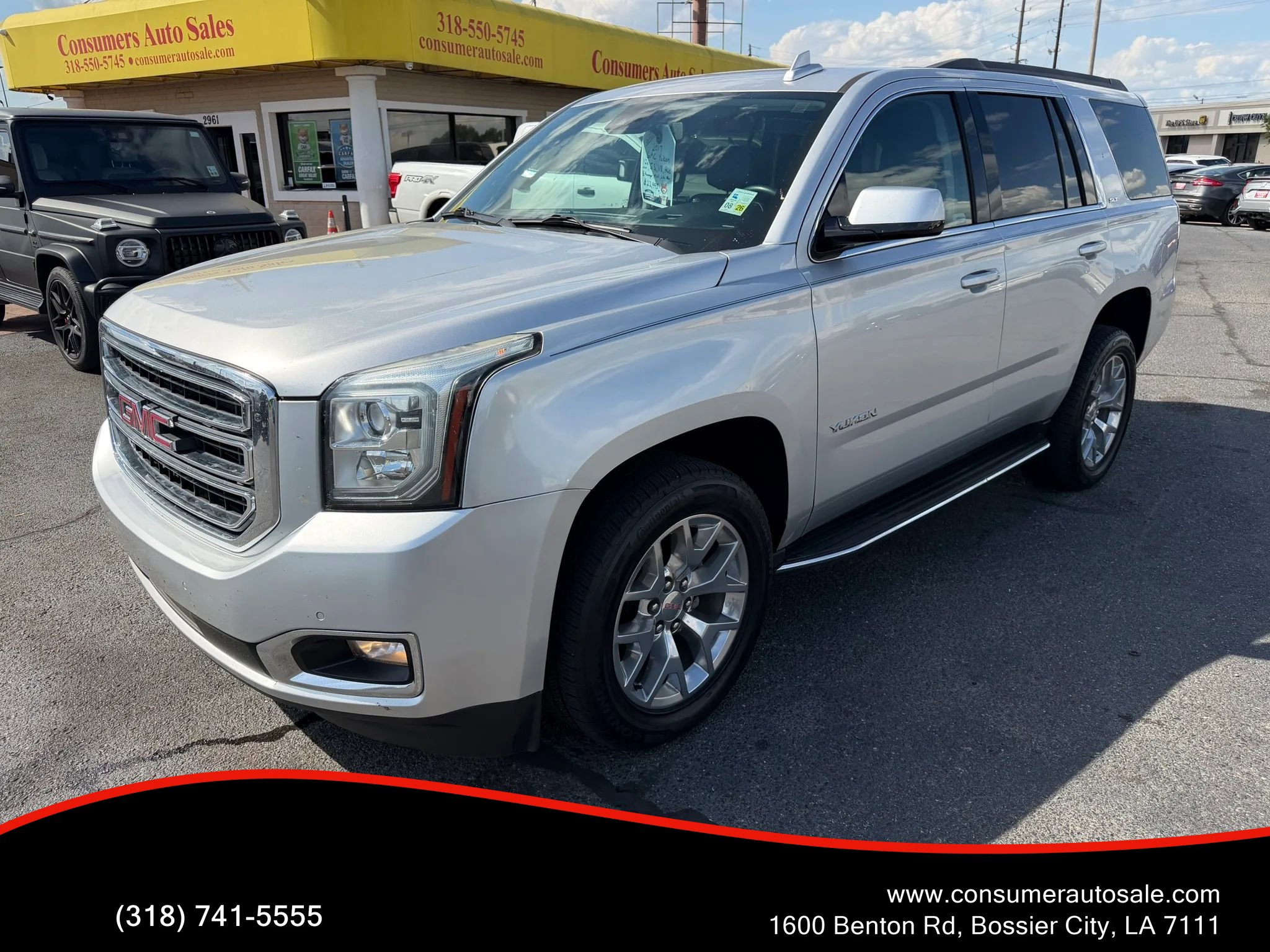 Used 2017 GMC Yukon SLT RWD image 1