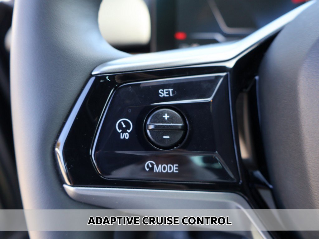 Used 2025 BMW i5 xDrive40 w/ Premium Package image 6