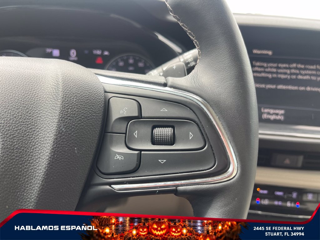 Used 2022 Buick Envision Essence w/ Technology Package I FWD image 26