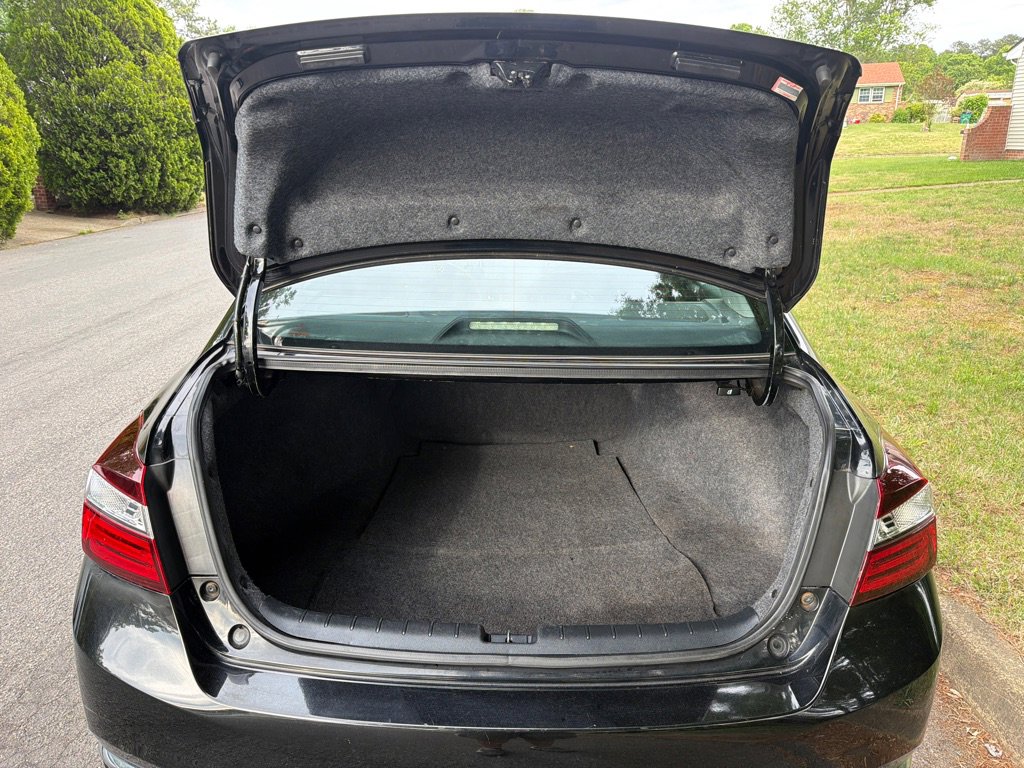 Used 2016 Honda Accord LX image 19