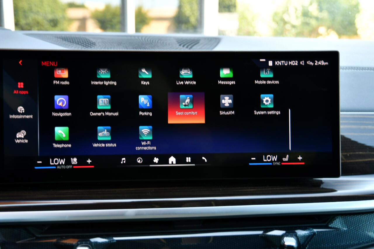 Used 2025 BMW X5 xDrive50e image 18