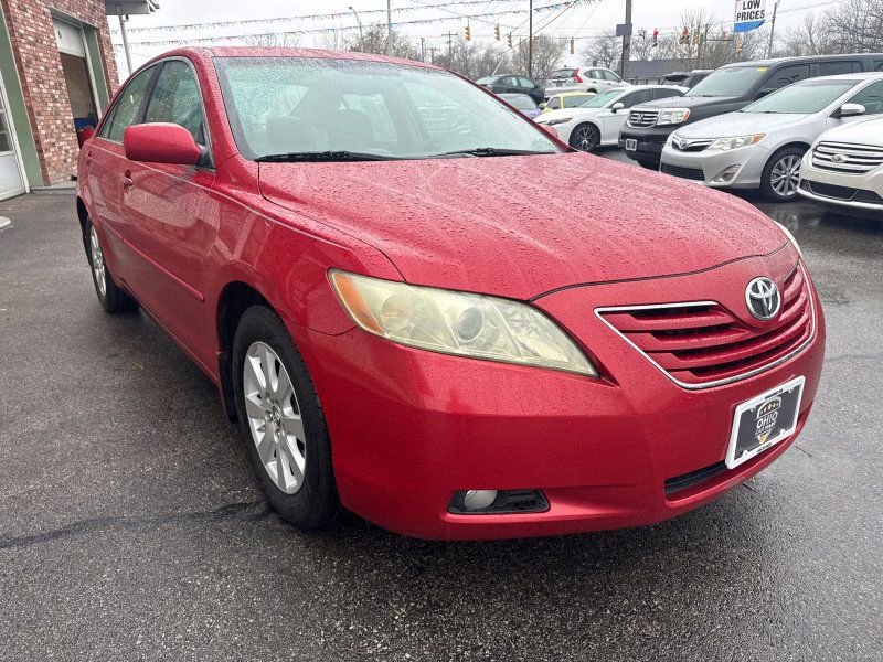 Used 2008 Toyota Camry XLE FWD image 3