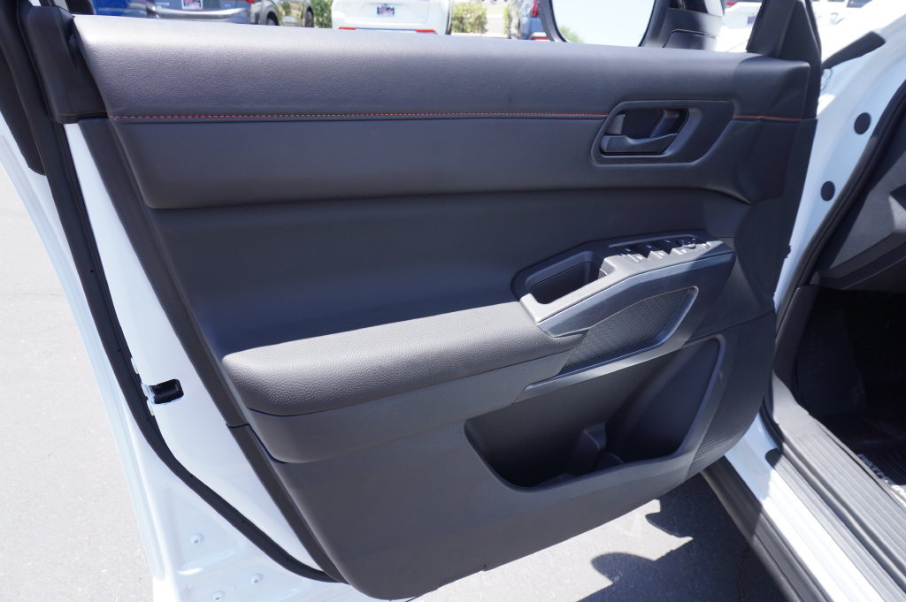 New 2026 Nissan Pathfinder Rock Creek AWD/4WD image 15