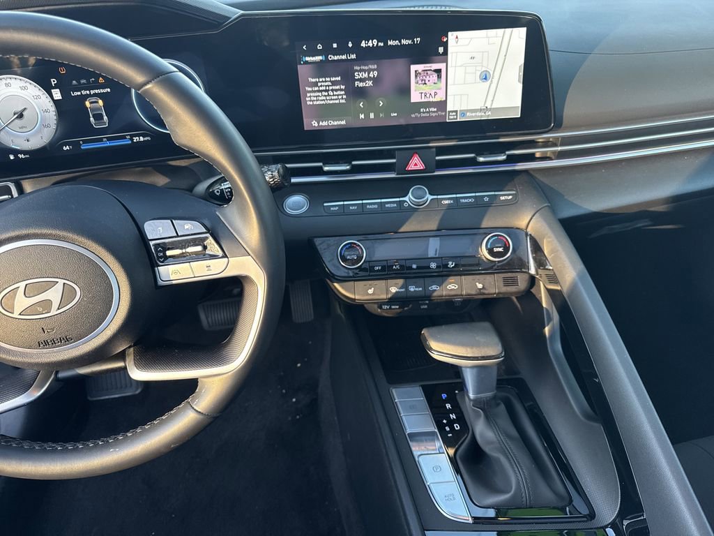 New 2025 Hyundai Elantra SEL w/ Cargo Package FWD image 29