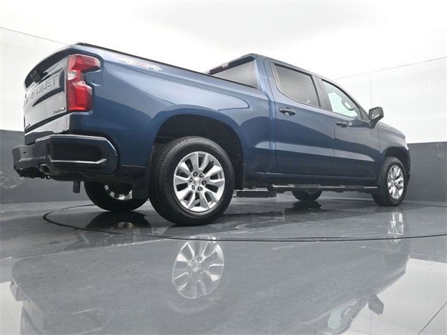 Used 2019 Chevrolet Silverado 1500 Custom w/ Custom Convenience Package image 11