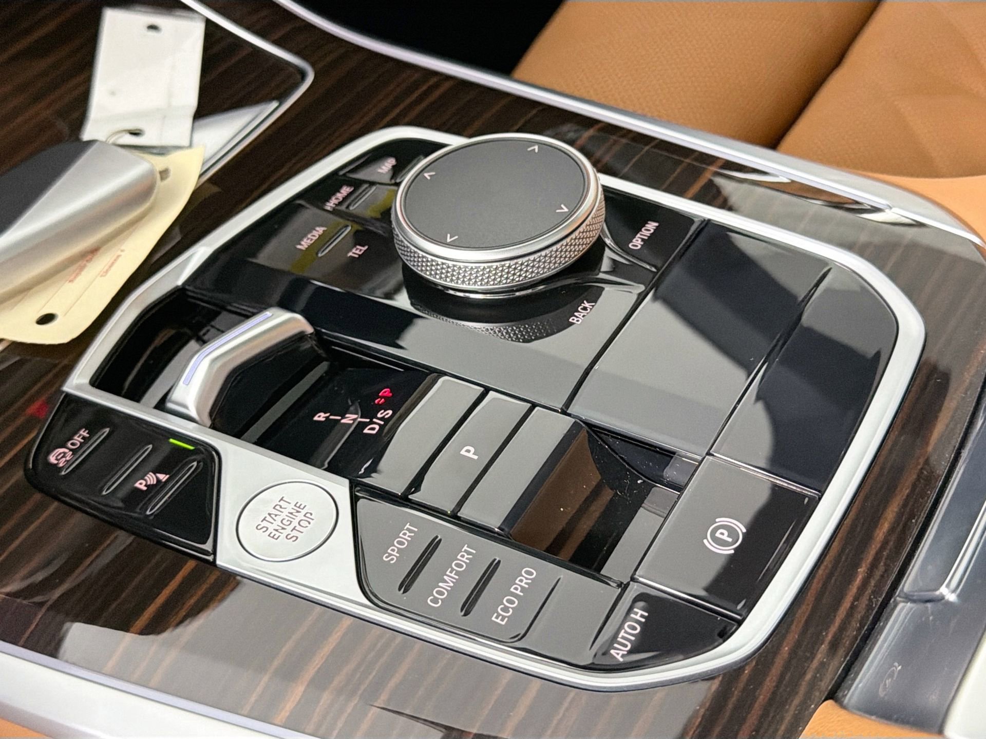 New 2026 BMW X5 sDrive40i w/ Climate Comfort Package image 15