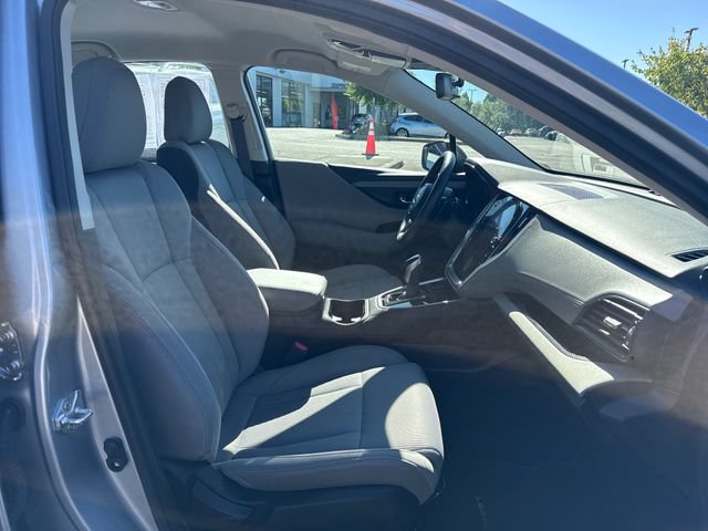 Used 2025 Subaru Legacy Premium AWD/4WD image 9