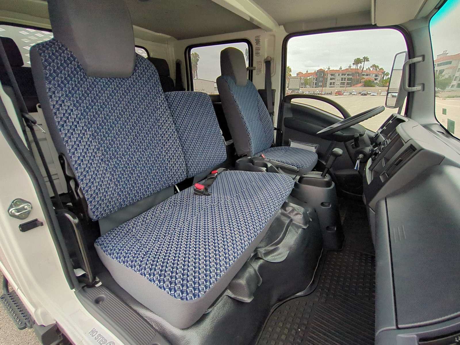 New 2024 Chevrolet Low Cab Forward 5500XG RWD image 22