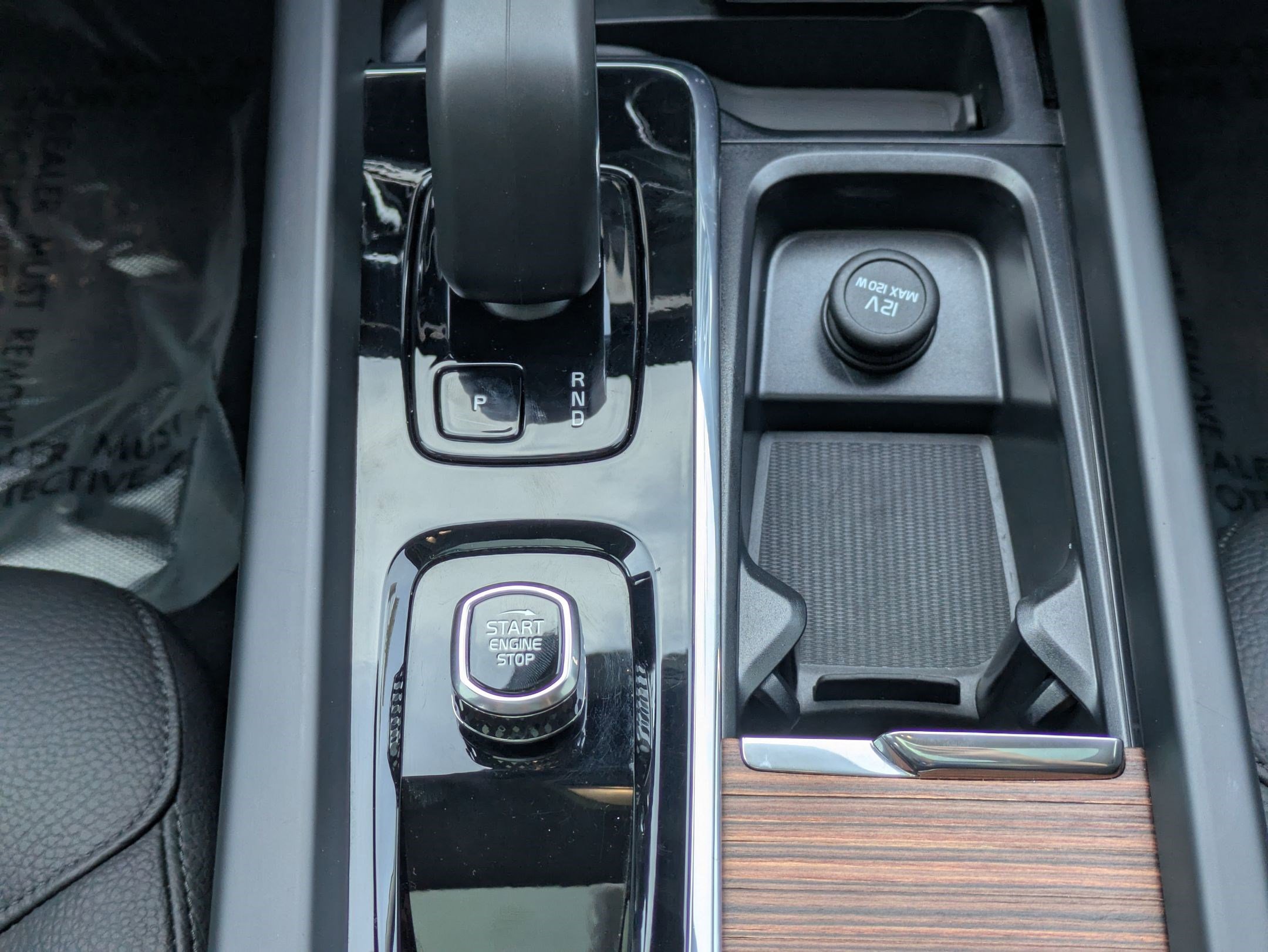 Used 2025 Volvo V60 B5 Cross Country Plus AWD/4WD image 24