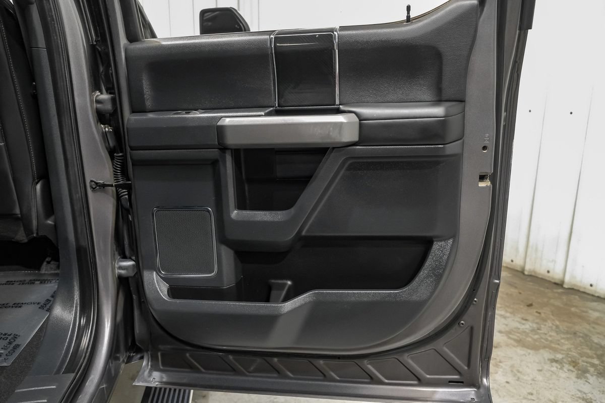 Used 2022 Ford F250 Platinum w/ FX4 Off-Road Package AWD/4WD image 48