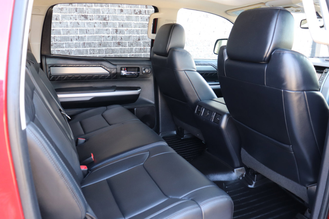Used 2016 Toyota Tundra Platinum image 31
