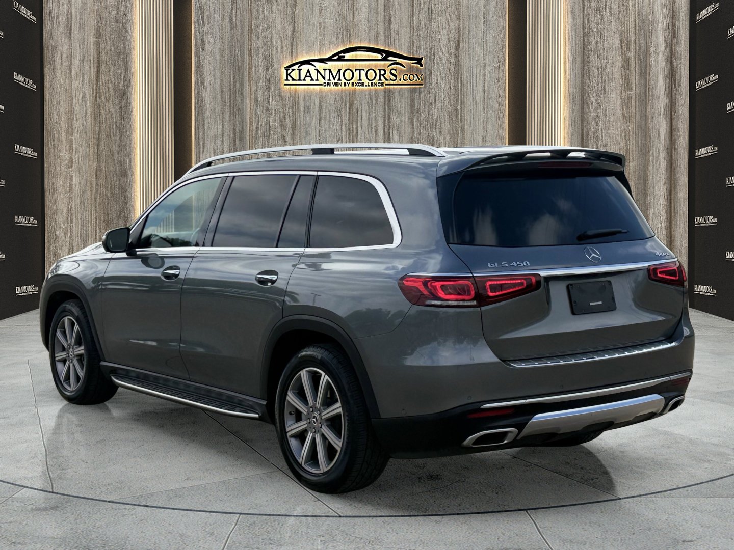 Used 2022 Mercedes-Benz GLS 450 4MATIC image 5