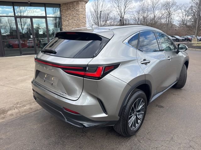 Used 2022 Lexus NX 350h AWD image 3