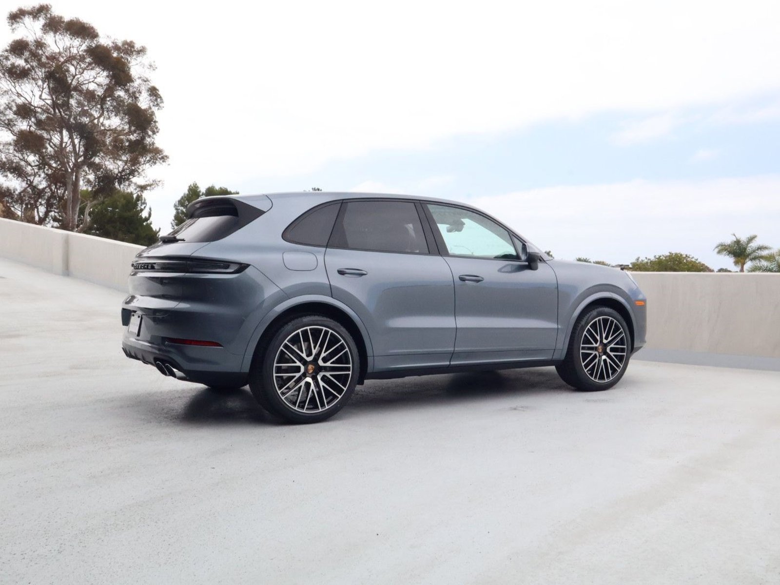 New 2026 Porsche Cayenne AWD/4WD image 8