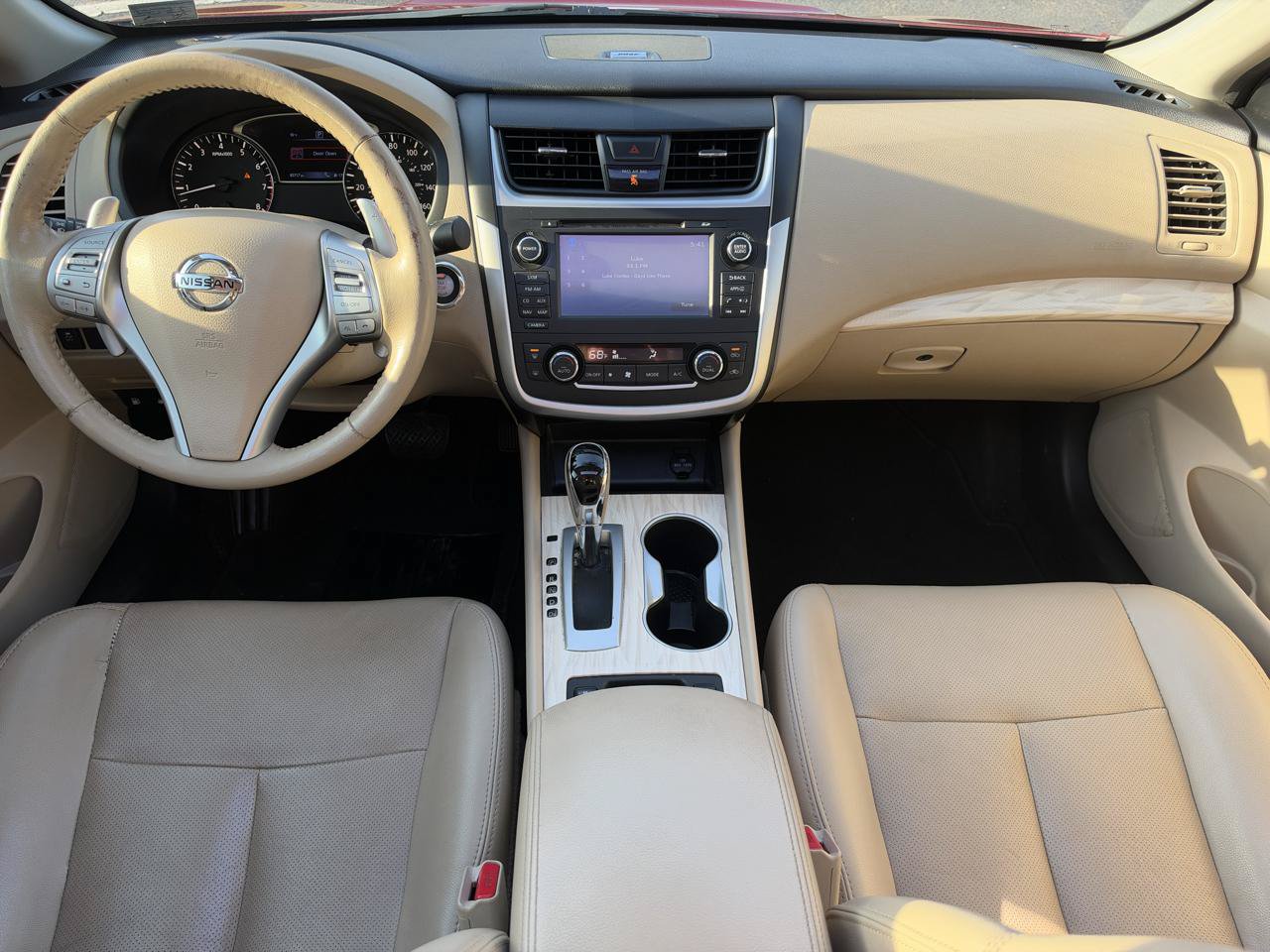 Used 2017 Nissan Altima 3.5 SL FWD image 18