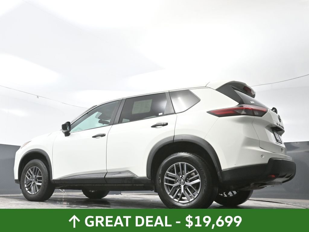 Used 2024 Nissan Rogue S AWD/4WD image 53