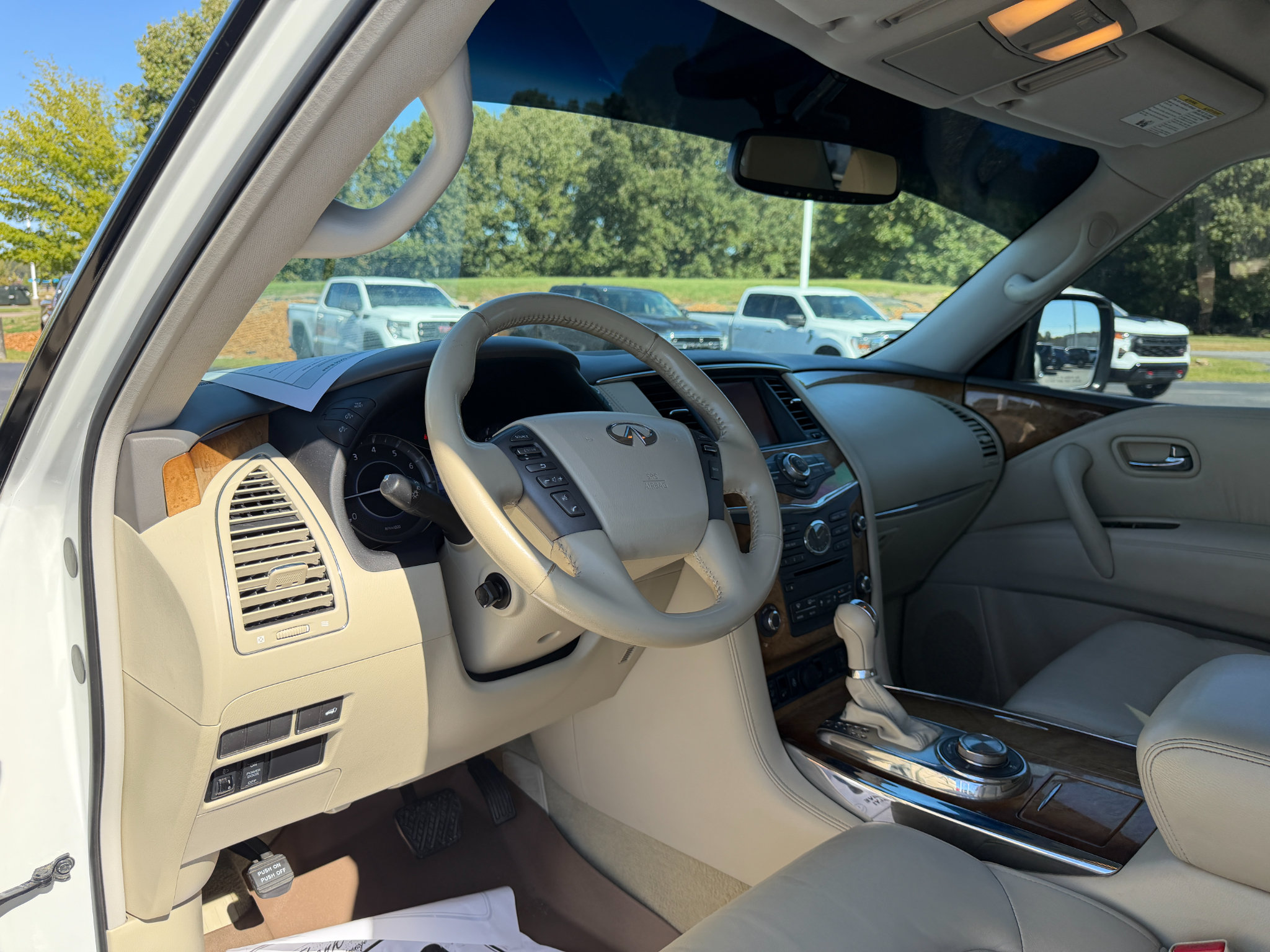 Used 2013 INFINITI QX56 4WD w/ Theater Pkg image 38