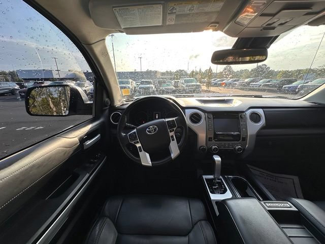 Used 2019 Toyota Tundra Limited w/ Limited Premium Package AWD/4WD image 17