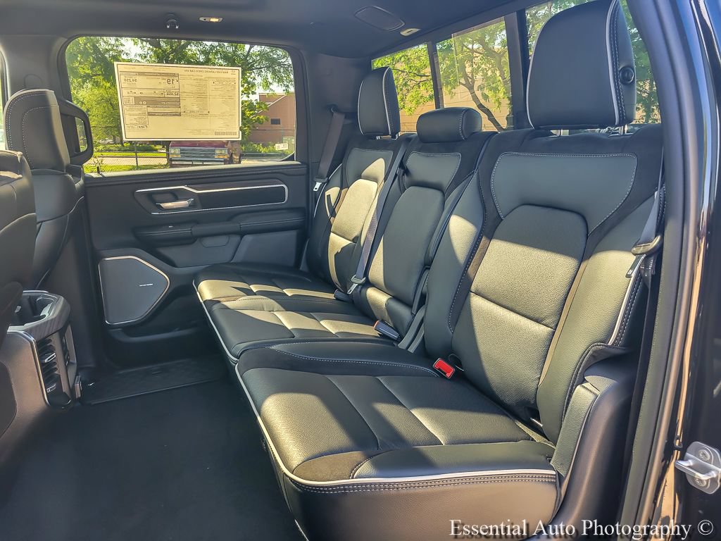 New 2027 RAM 1500 Laramie w/ Night Edition AWD/4WD image 16