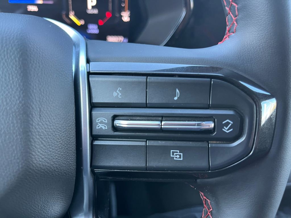 Certified 2024 Chevrolet Colorado Z71 w/ Z71 Convenience Package 2 image 29