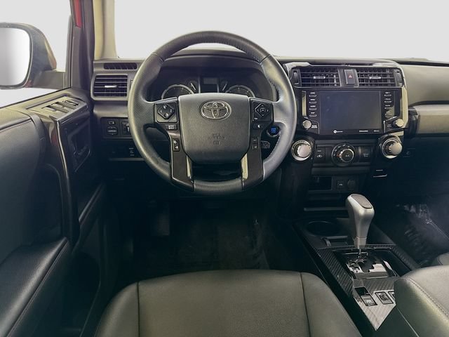 Certified 2020 Toyota 4Runner TRD Off-Road Premium w/ Moonroof Package AWD/4WD image 25