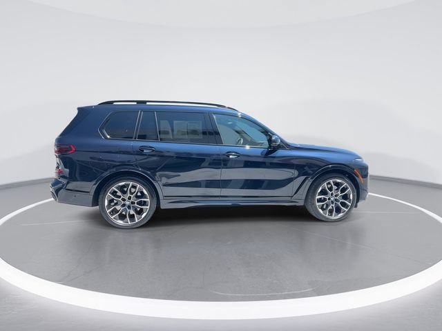 Used 2026 BMW X7 M60i AWD/4WD image 9