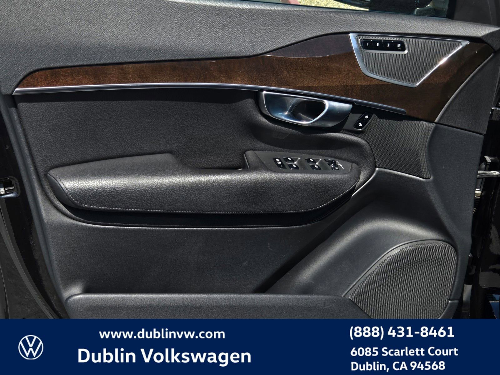 Used 2019 Volvo XC90 T8 Momentum w/ Advanced Package AWD/4WD image 10