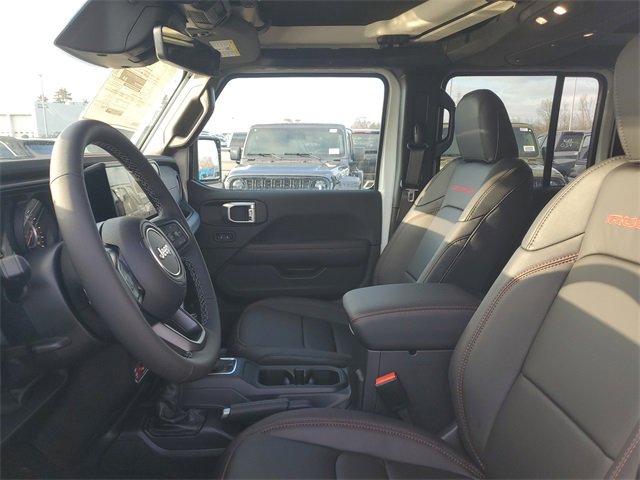 New 2026 Jeep Wrangler Rubicon w/ Technology Group image 17