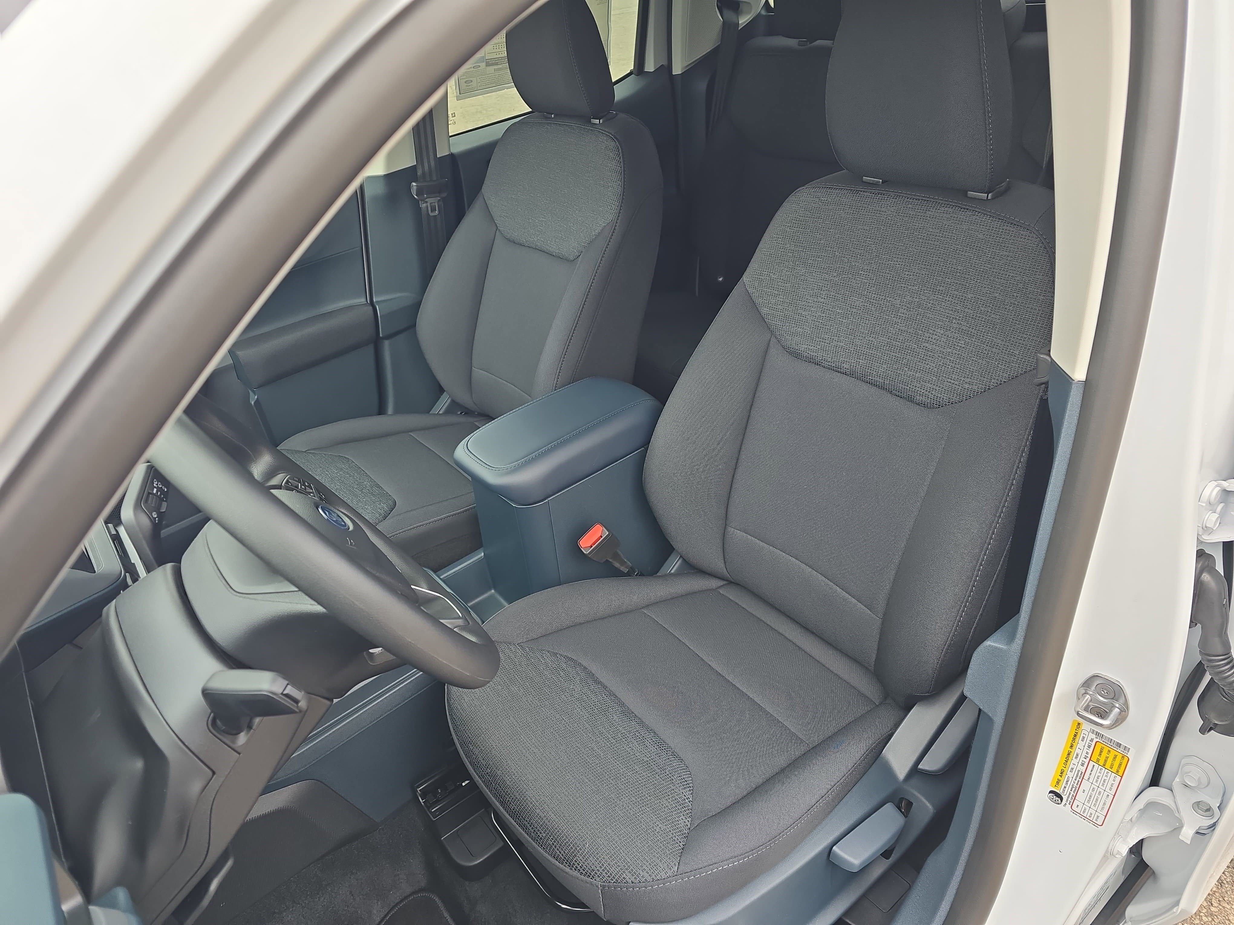 New 2025 Ford Maverick XL w/ Equipment Group 102A image 17