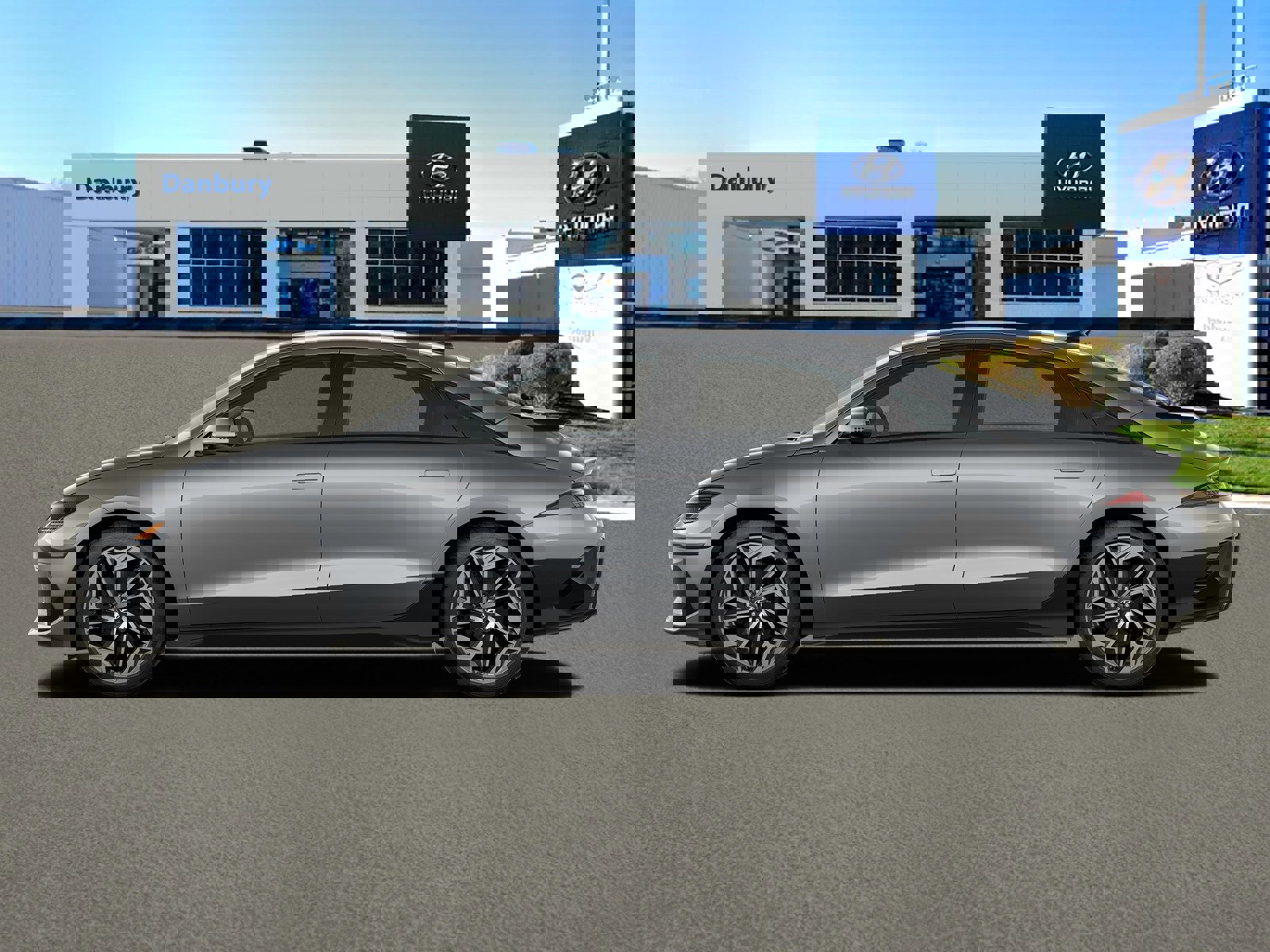 New 2024 Hyundai Ioniq 6 SEL image 5