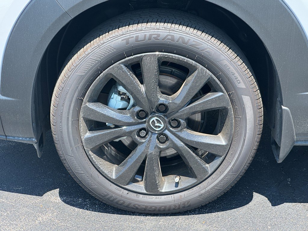 New 2025 MAZDA CX-30 AWD 2.5 S w/ Select Sport Pkg image 6