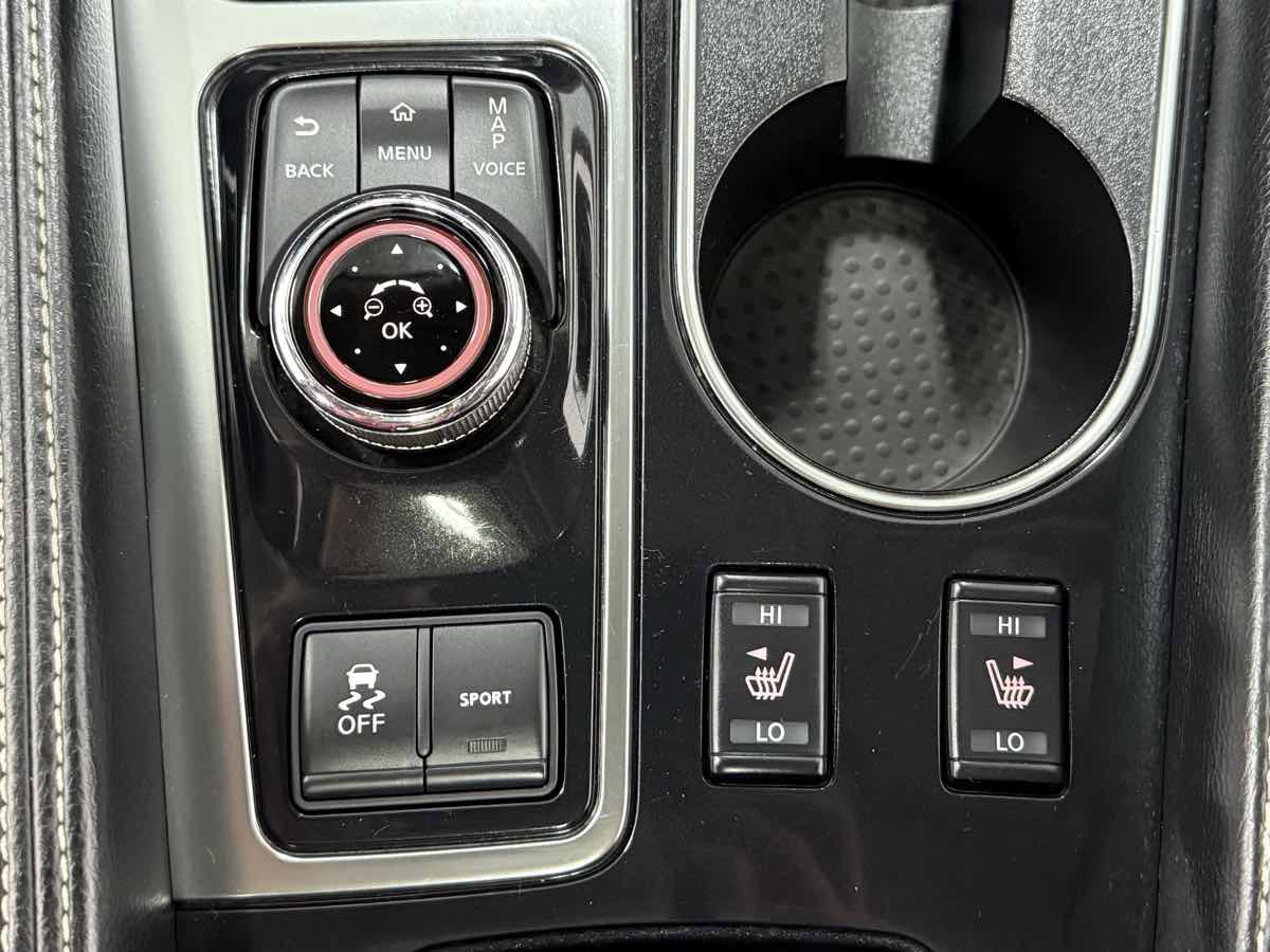 Used 2023 Nissan Maxima SL image 24
