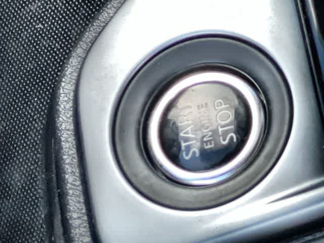 Used 2023 Nissan Sentra SR w/ SR Premium Package FWD image 28