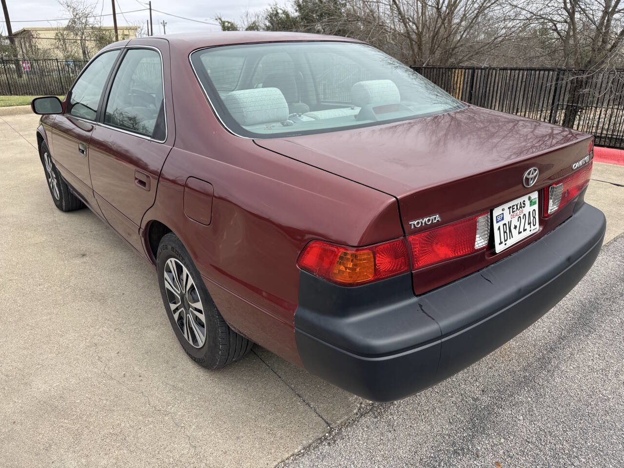 Used 2001 Toyota Camry CE FWD image 5