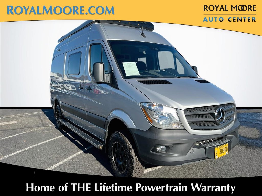 Used 2018 Mercedes-Benz Sprinter 2500 image 1