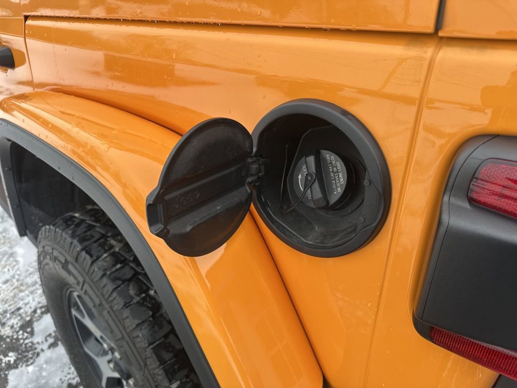 Used 2021 Jeep Wrangler Unlimited Rubicon image 46