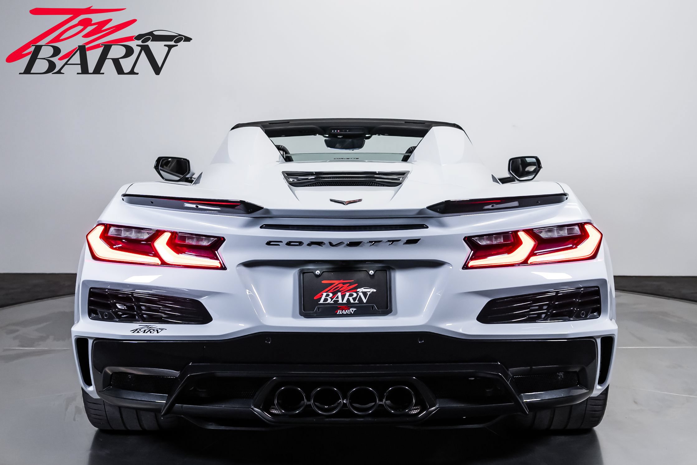 Used 2024 Chevrolet Corvette Z06 RWD image 4