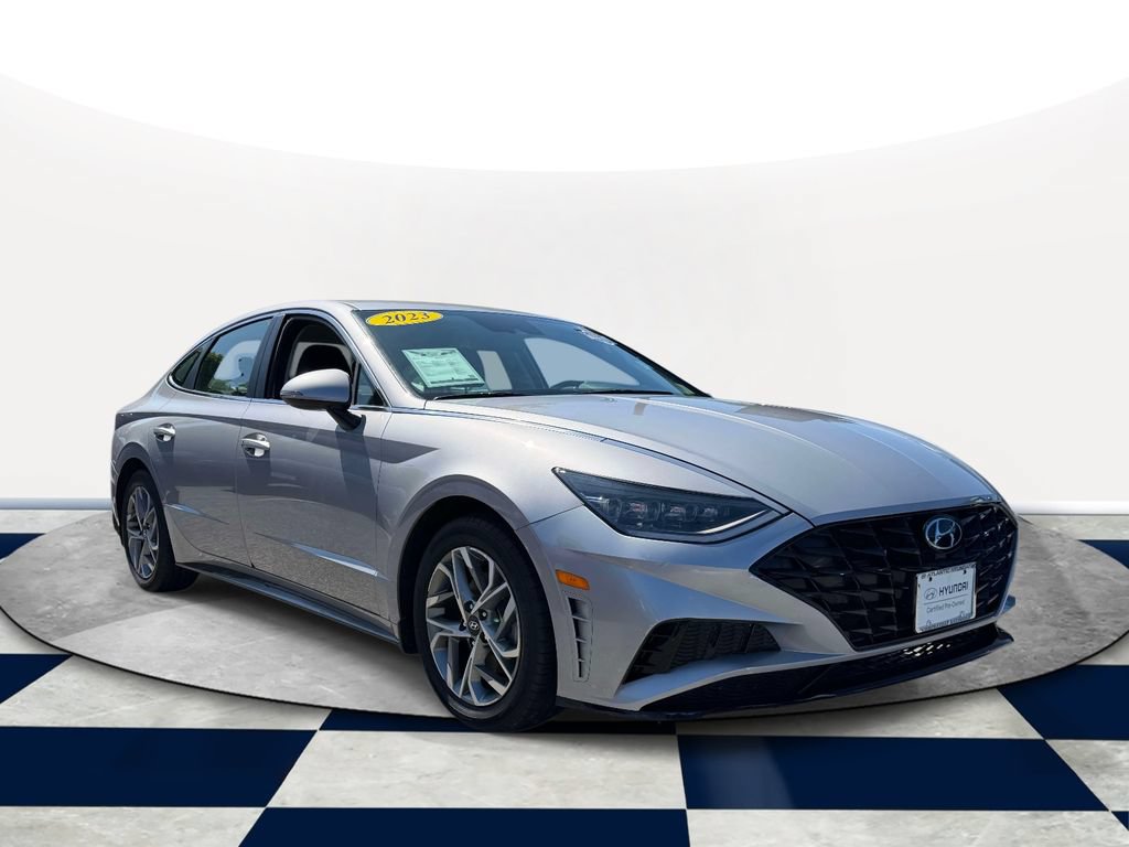 Certified 2023 Hyundai Sonata SEL FWD image 1