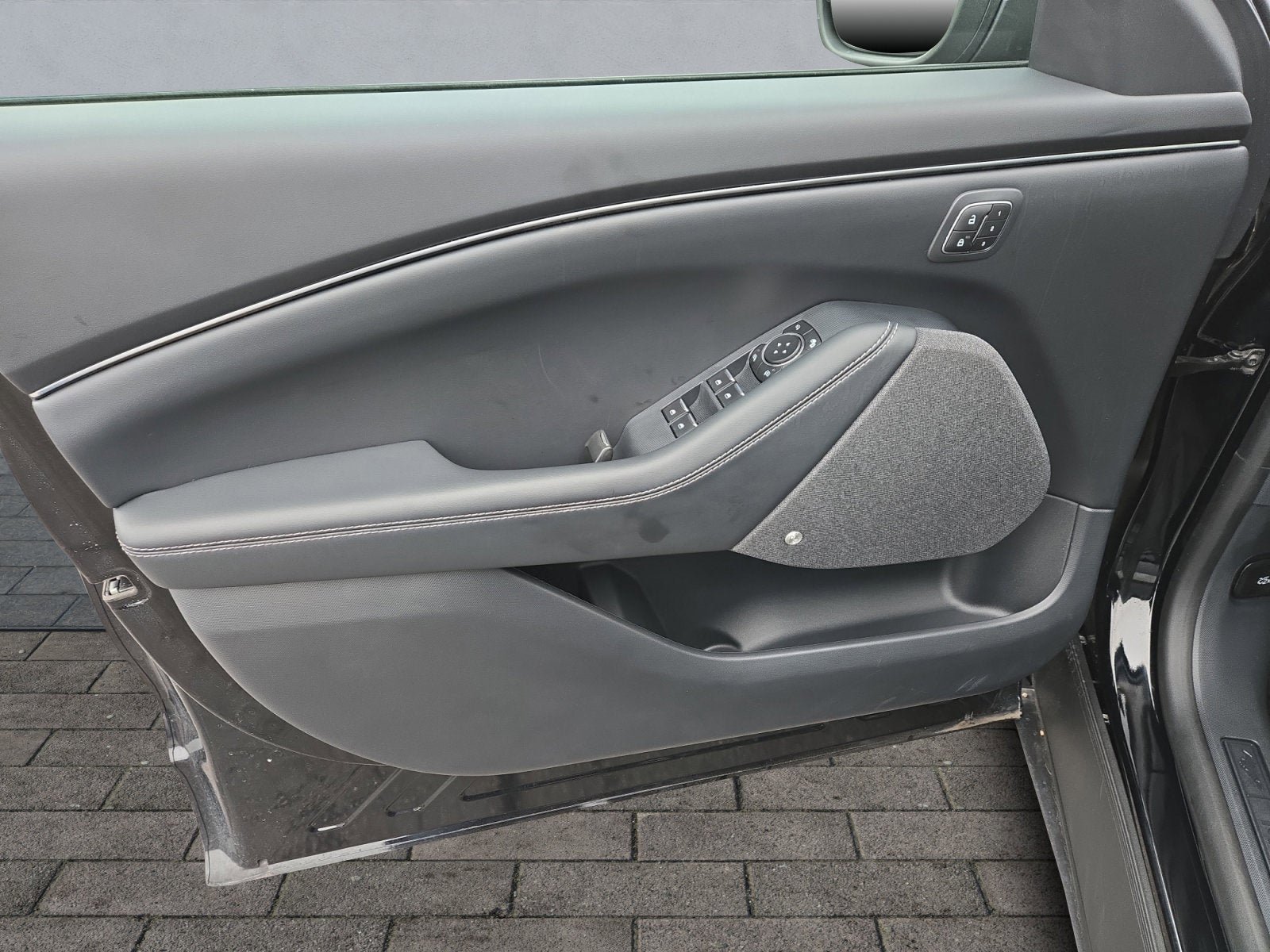 Certified 2025 Ford Mustang Mach-E Premium w/ Interior Protection Package image 10