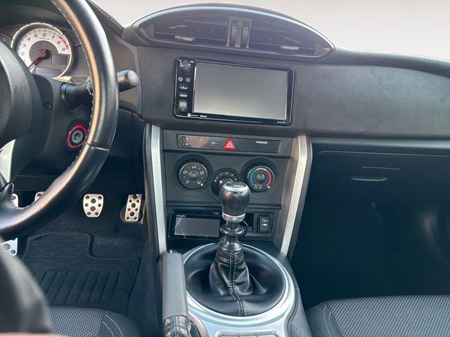 Used 2018 Toyota 86 image 10