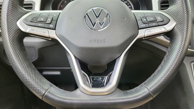 Used 2021 Volkswagen Atlas Cross Sport SE w/ Panoramic Sunroof Package image 39