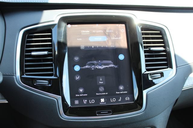 Certified 2024 Volvo XC90 T8 Ultimate w/ Protection Package Premier AWD/4WD image 22
