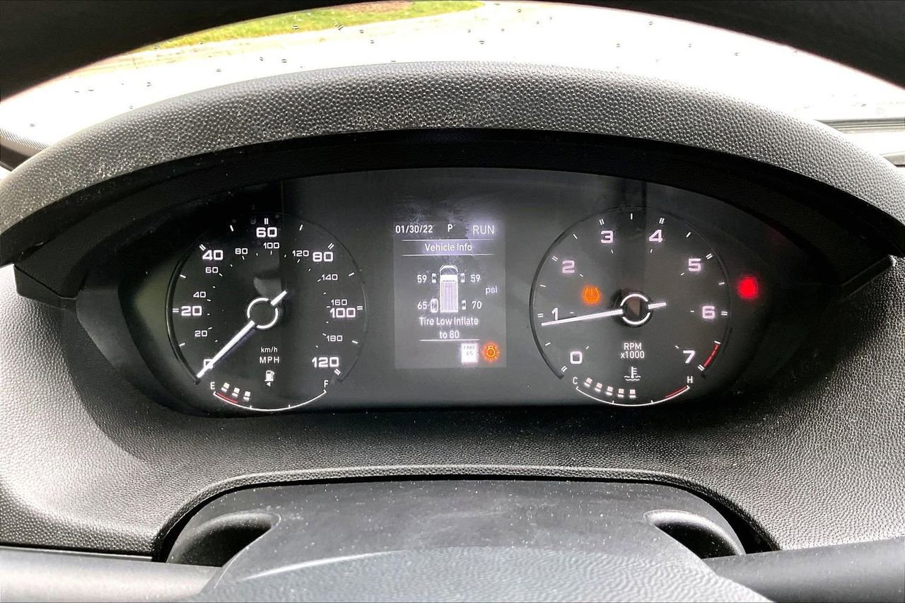 Used 2024 RAM ProMaster 2500 w/ Convenience Group FWD image 10