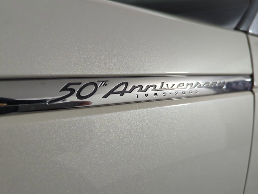 Used 2005 Ford Thunderbird 50th Anniversary image 27