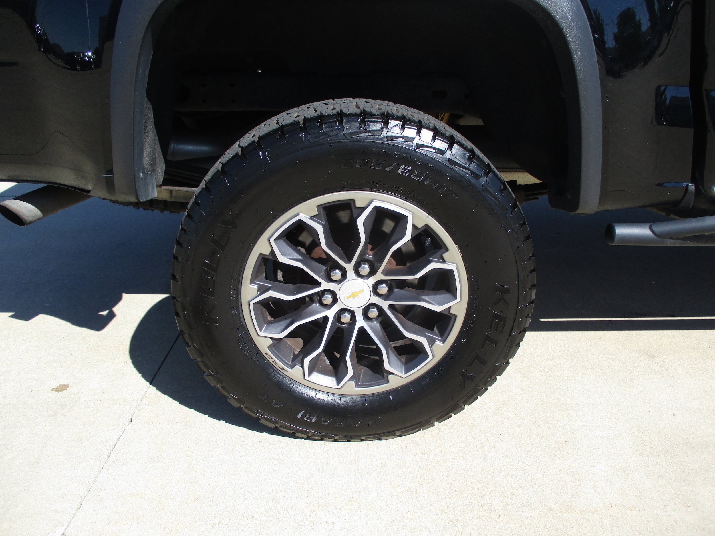 Used 2018 Chevrolet Colorado ZR2 AWD/4WD image 13
